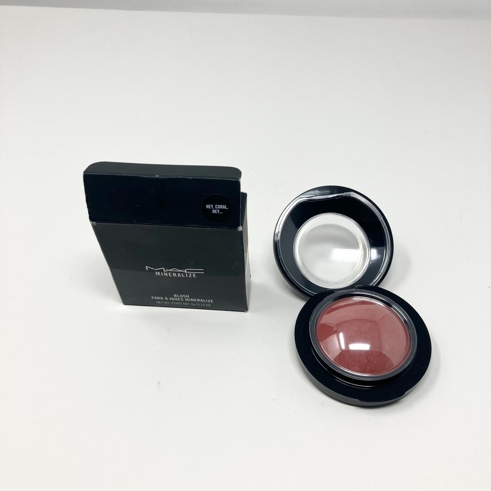 MAC Cosmetics Mineralized Blush "Hey,‎ Coral, Hey..." NEW! 0.14 oz.
